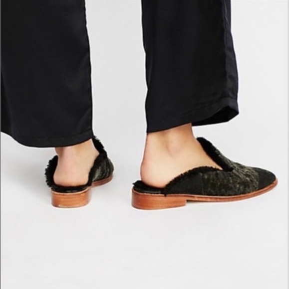 Boho Chic Free People Mules - Picture 3 of 6